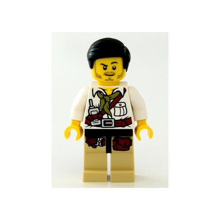 Hero - White Shirt with Olive Green Bandana Lego® - dino006