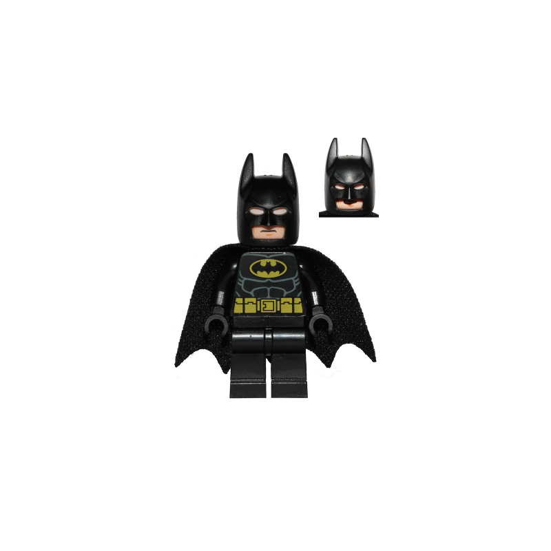 Batman - Black Suit with Yellow Belt and Crest (Type 2 Cowl